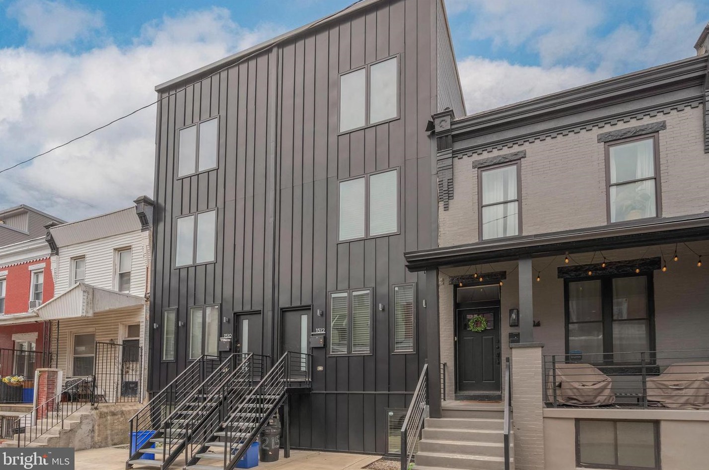 1512 N Hollywood St, Philadelphia, PA 19121