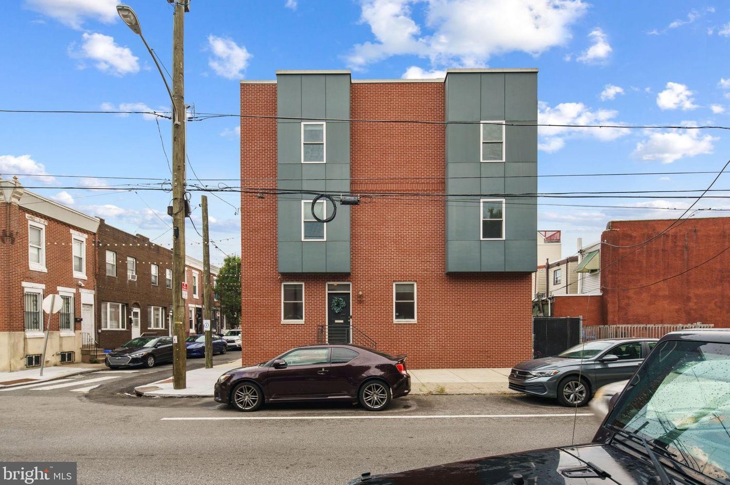 101 Mercy St, Philadelphia, PA 19148