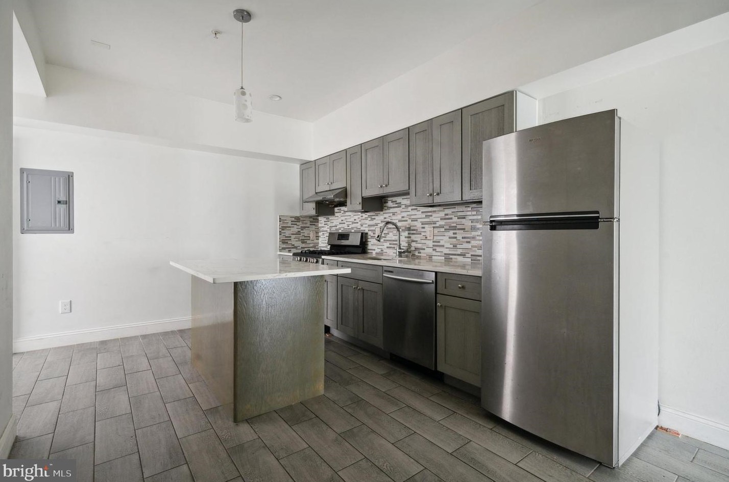 1429 W Girard Ave #1r, Philadelphia, PA 19130