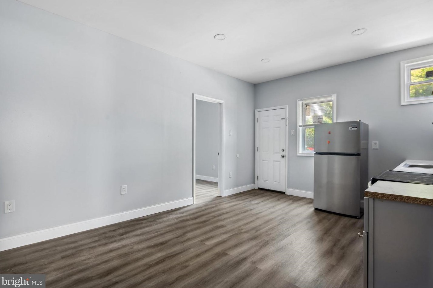171 Sharpnack St, Philadelphia PA  19119-2239 exterior