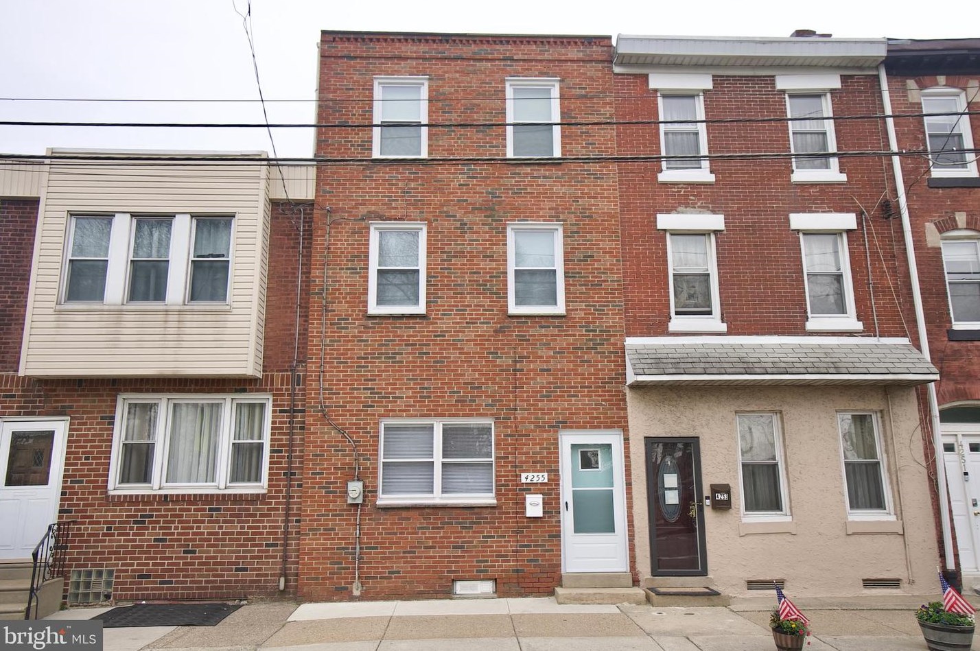 4255 Richmond St, Philadelphia, PA 19137