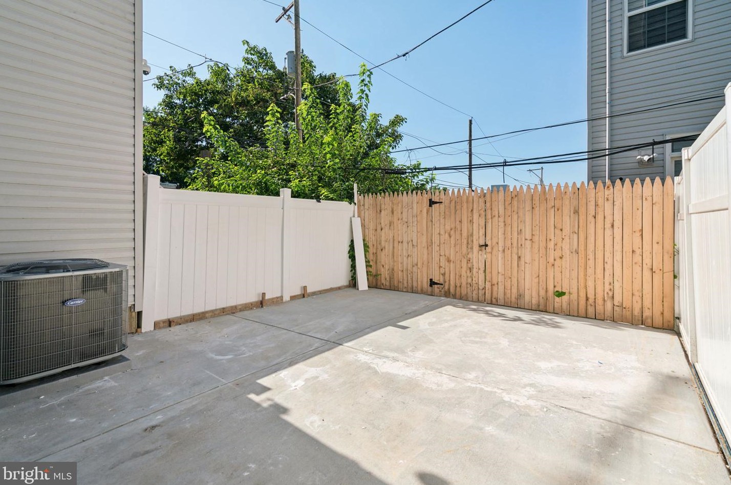 922 W Susquehanna Ave #1, Philadelphia, PA 19122