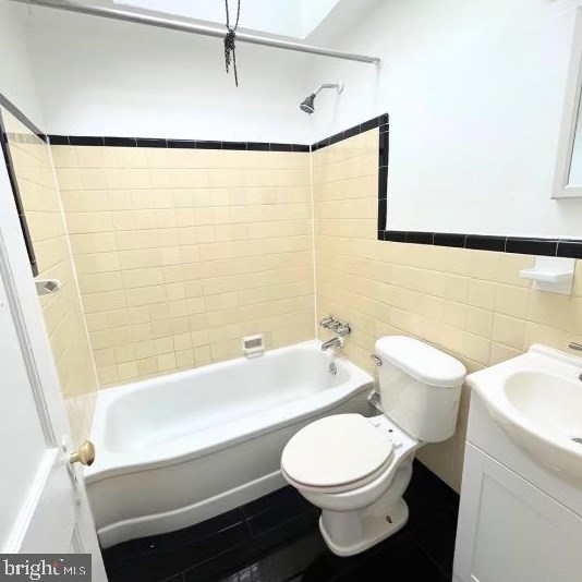 8430 Fayette St, Philadelphia, PA 19150