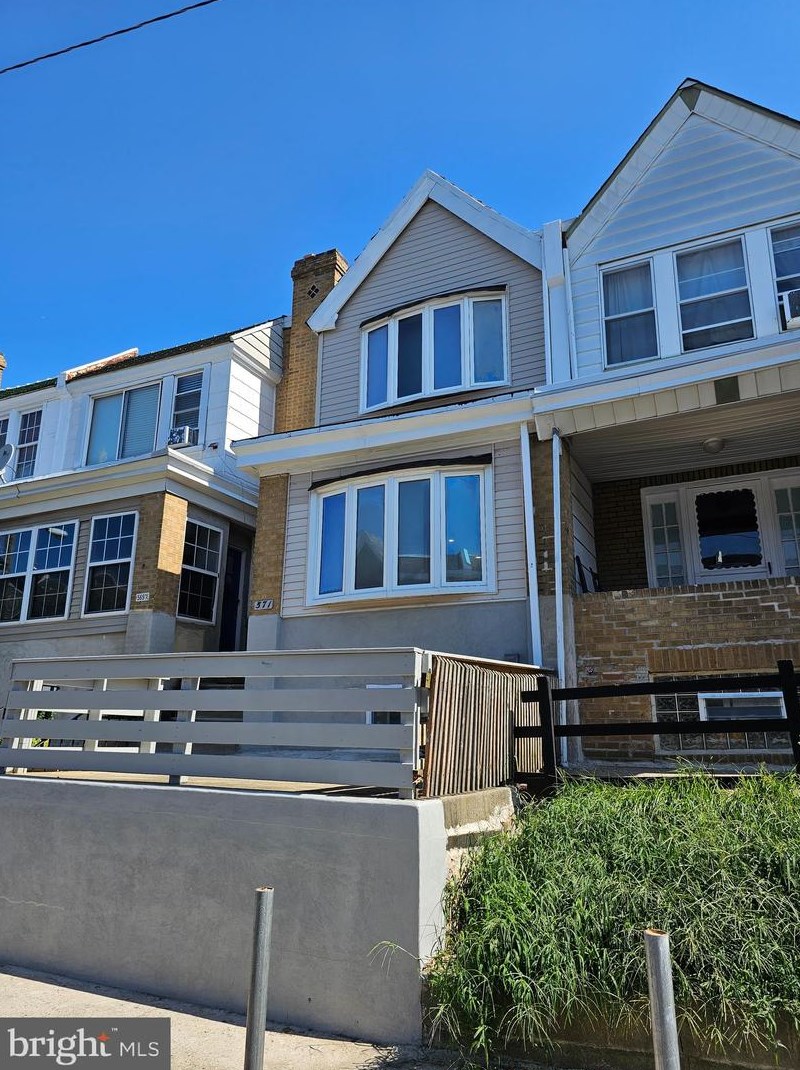571 Rosalie St, Philadelphia, PA 19120-1234