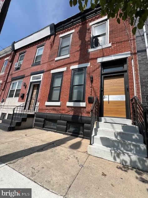 1432 S 23rd St, Philadelphia, PA 19146