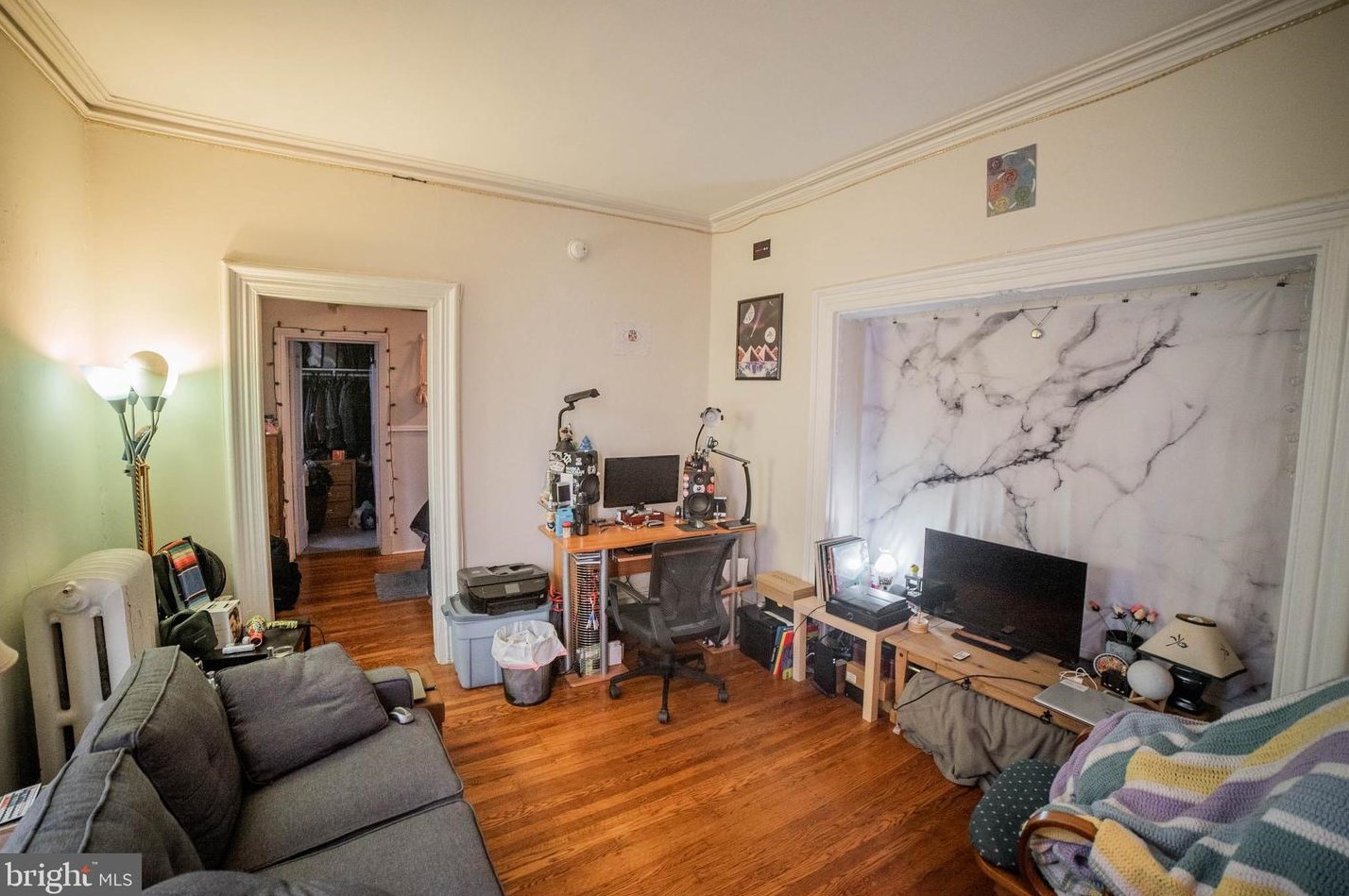 257 S 20th St #2r, Philadelphia, PA 19103