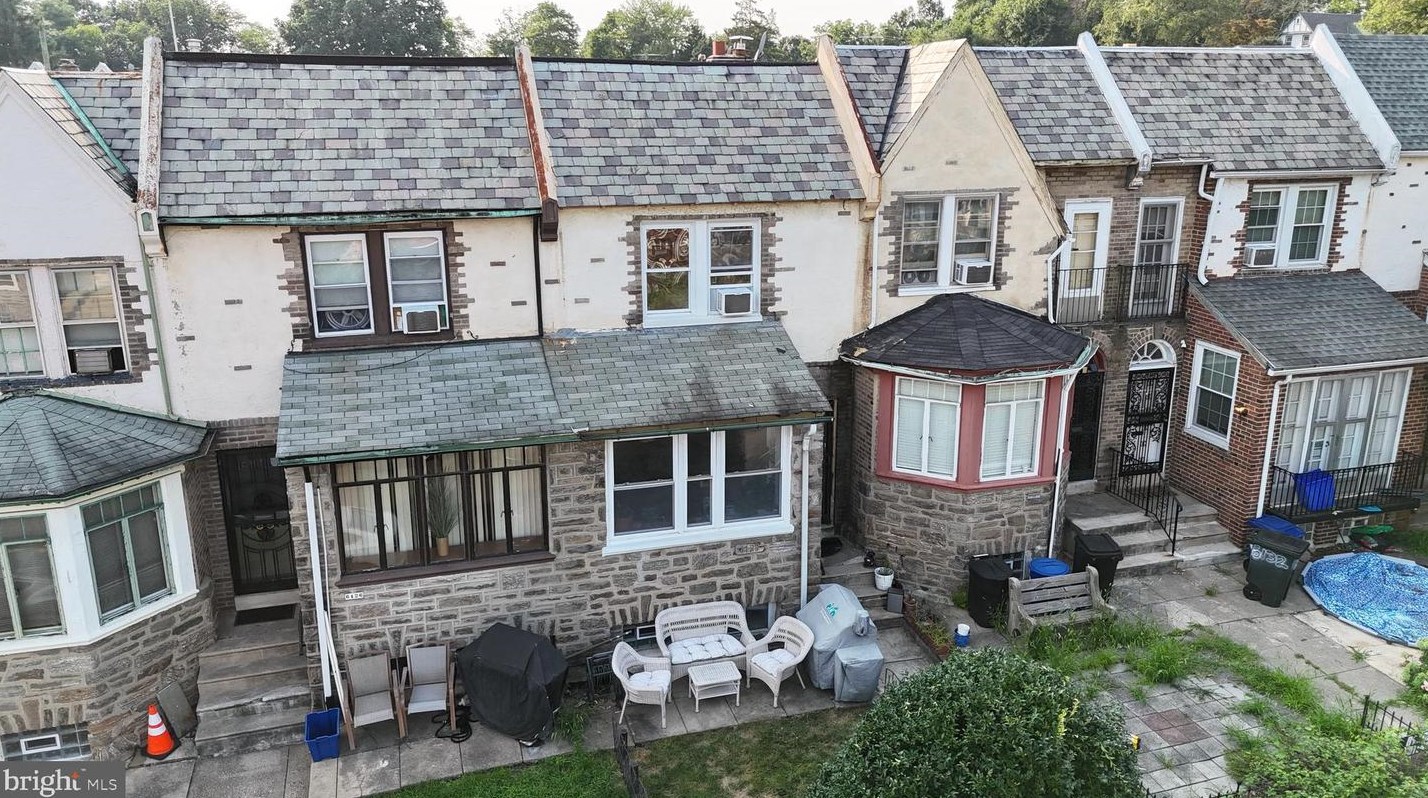 6128 7th St, Philadelphia, PA 19120-1323