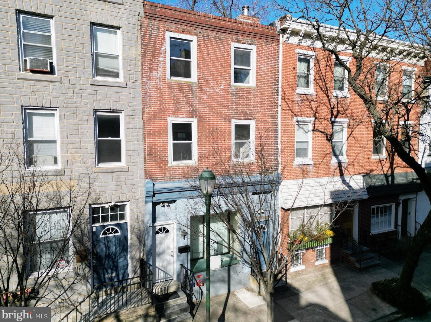 1233 Pine St #2, Philadelphia, PA 19107