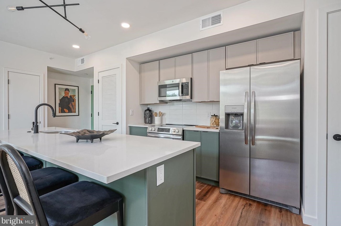 1301 Bainbridge St #210, Philadelphia, PA 19147
