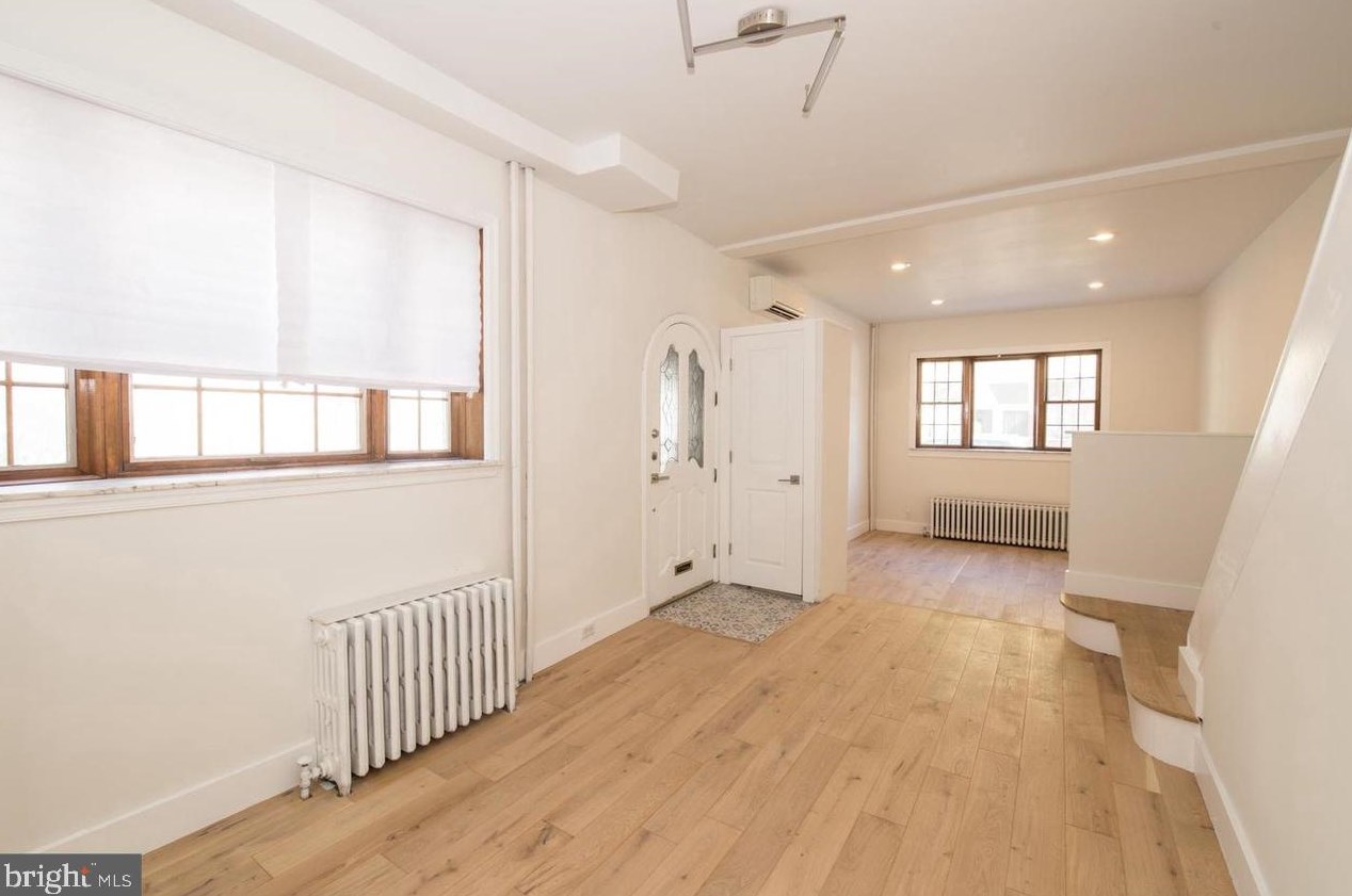 1224 7th St, Philadelphia PA  19147-4847 exterior