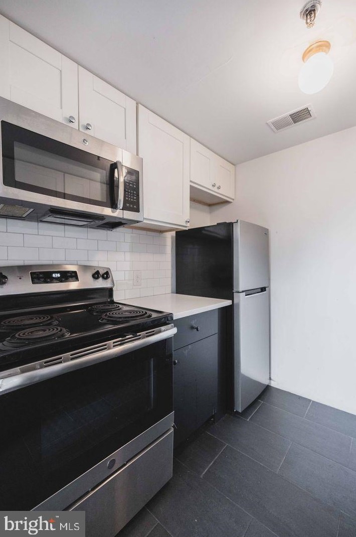 3823 Spring Garden St #204, Philadelphia, PA 19104