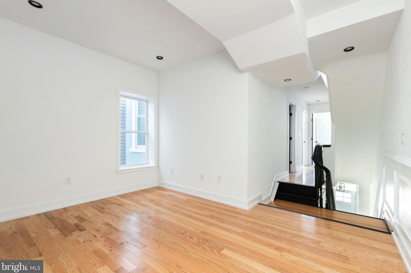 202 Ripka St, Philadelphia PA  19127-1104 exterior