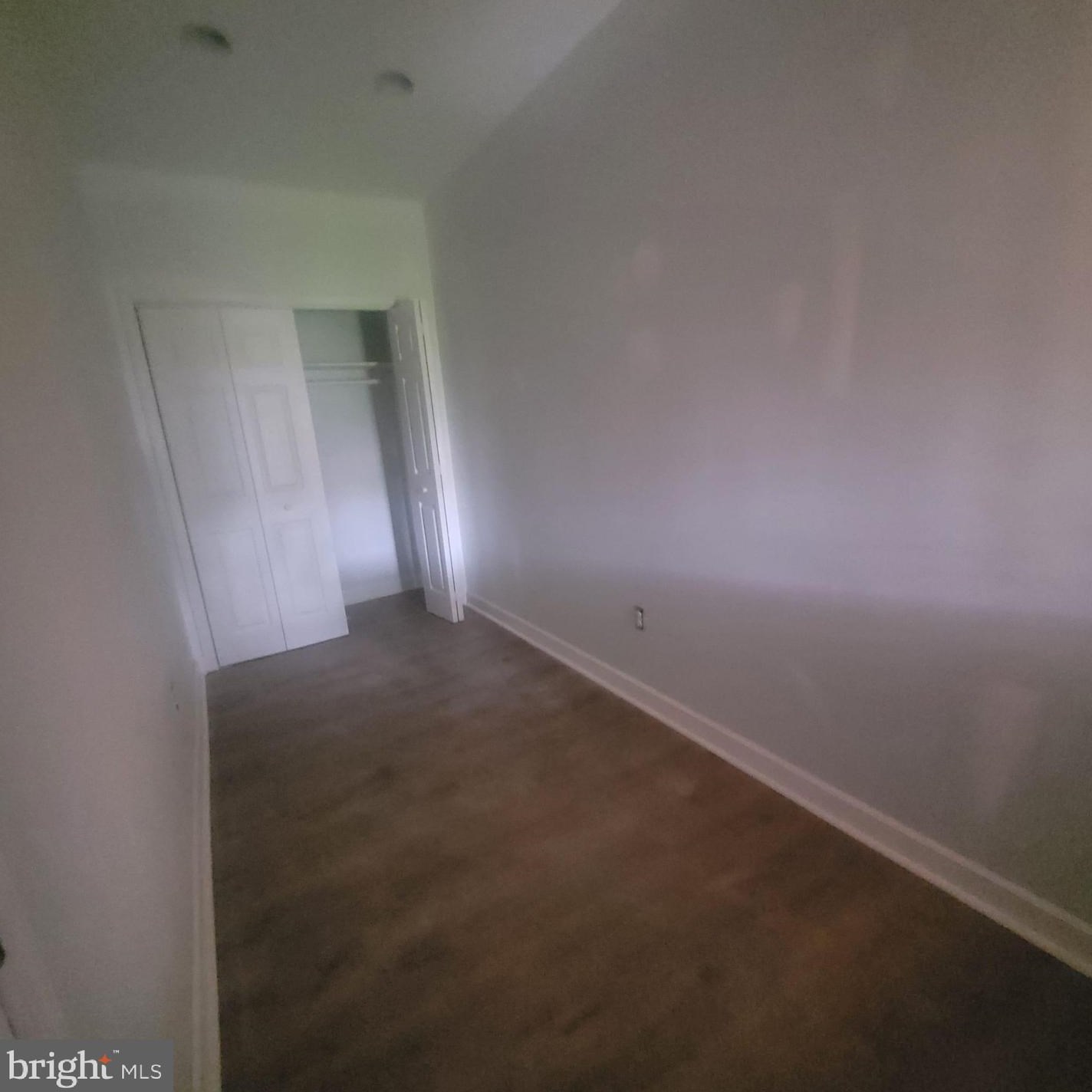 1008 Snyder Ave, Philadelphia, PA 19148-2314