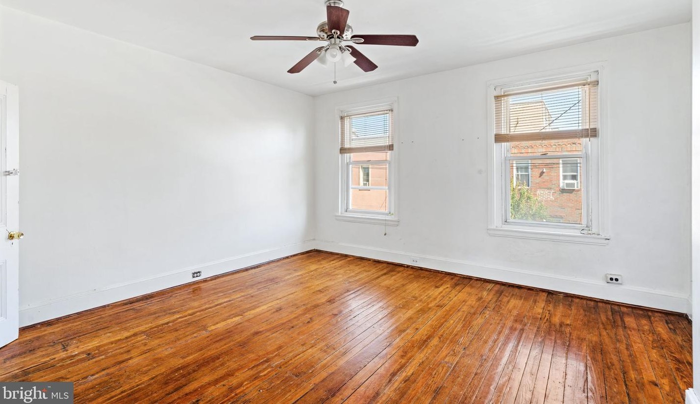 1824 Tasker St, Philadelphia PA  19145-1417 exterior