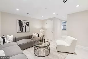 338 S Hicks St, Philadelphia, PA 19102 - Photo 52