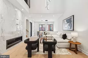 338 S Hicks St, Philadelphia, PA 19102 - Photo 10