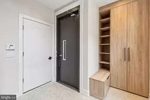 338 S Hicks St, Philadelphia, PA 19102 - Photo 46