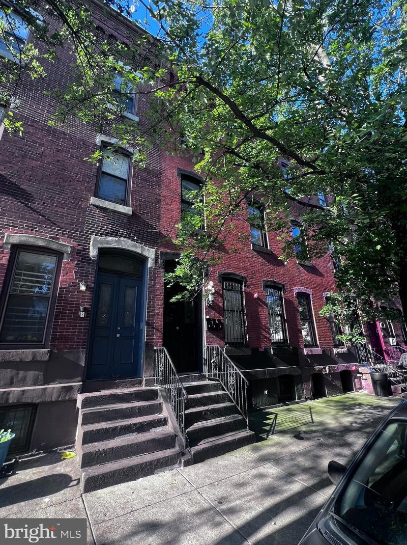 1706 W Diamond St #1, Philadelphia, PA 19121