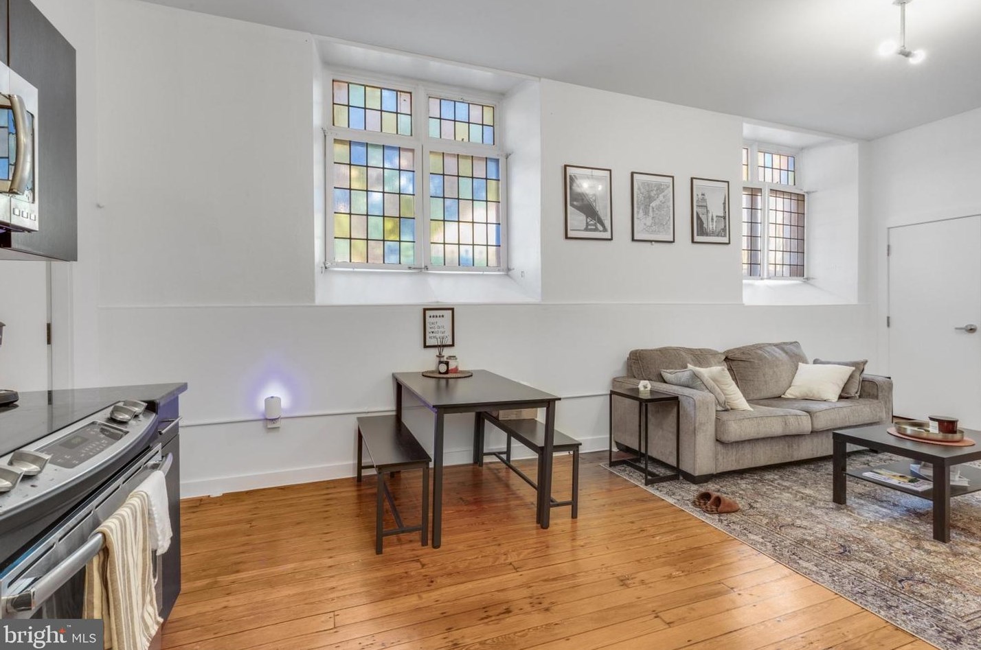 2321 Fitzwater St #103, Philadelphia, PA 19146