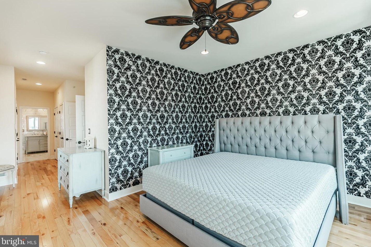 1935 Reed St, Philadelphia PA exterior