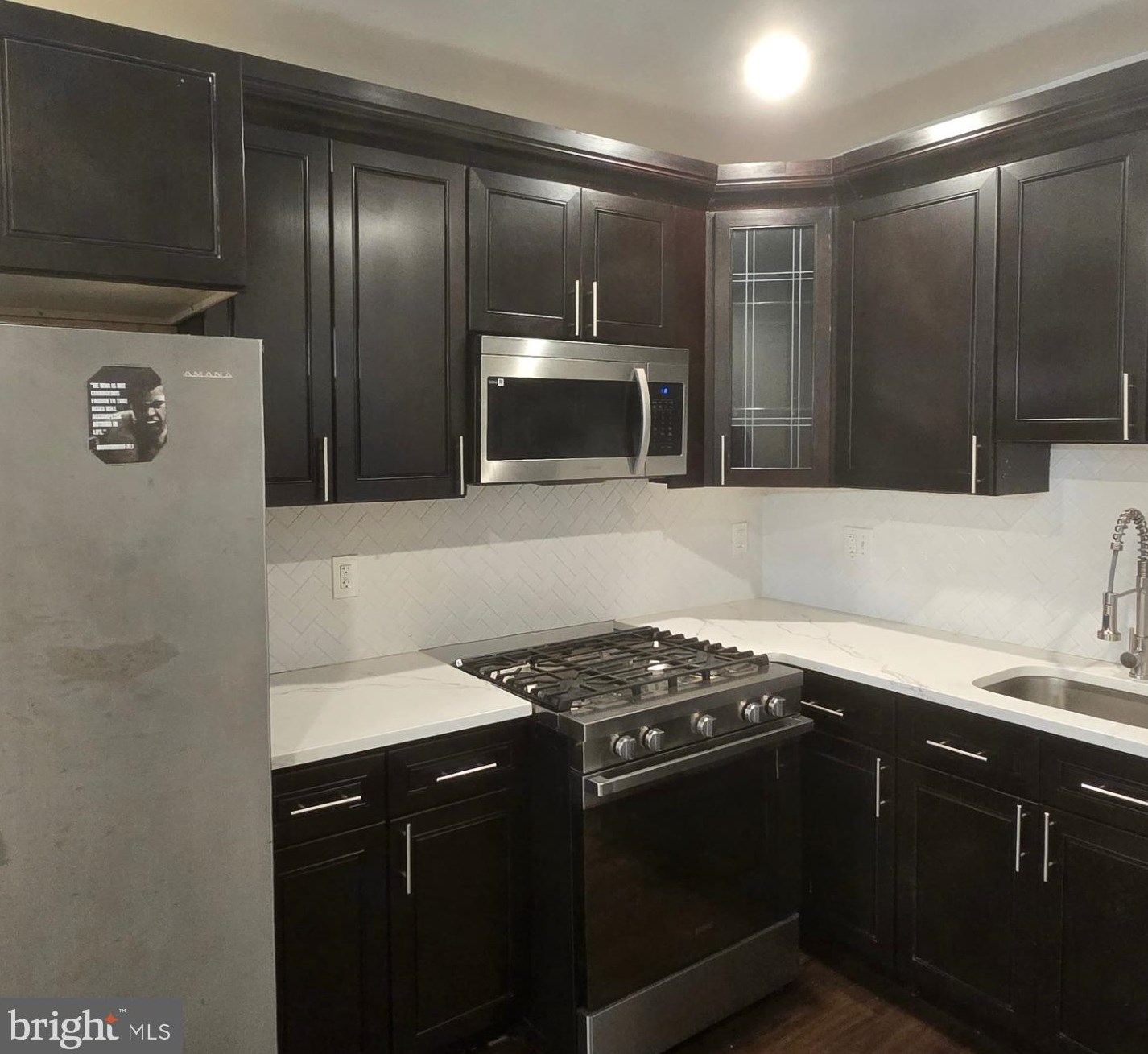1746 Taney St, Philadelphia, PA 19121-2821