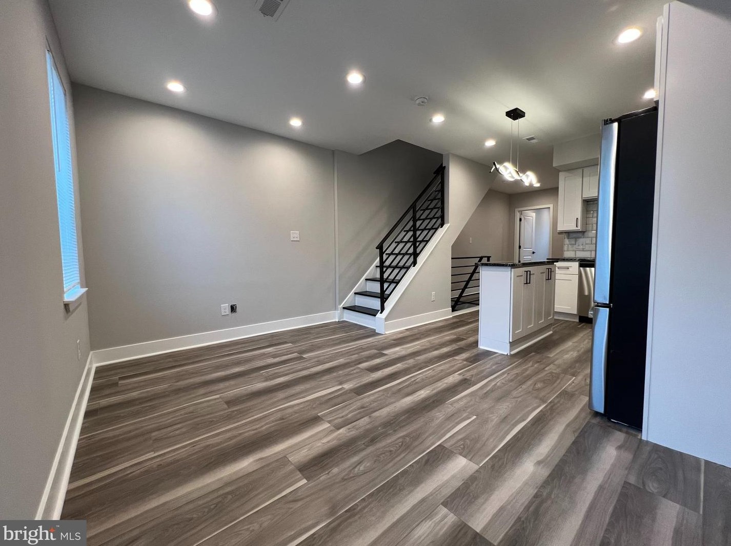 729 S 21st St #2nd Fl, Philadelphia, PA 19146