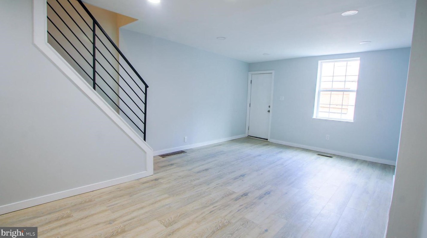 1510 Taney St, Philadelphia, PA 19146-4427