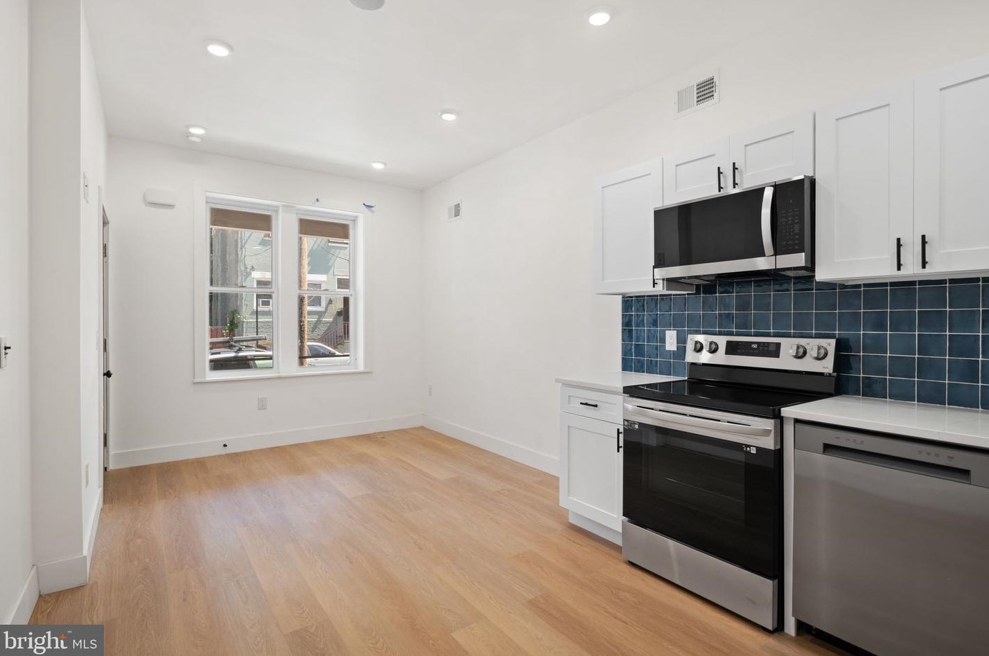 3018 N 9th St #a, Philadelphia, PA 19133