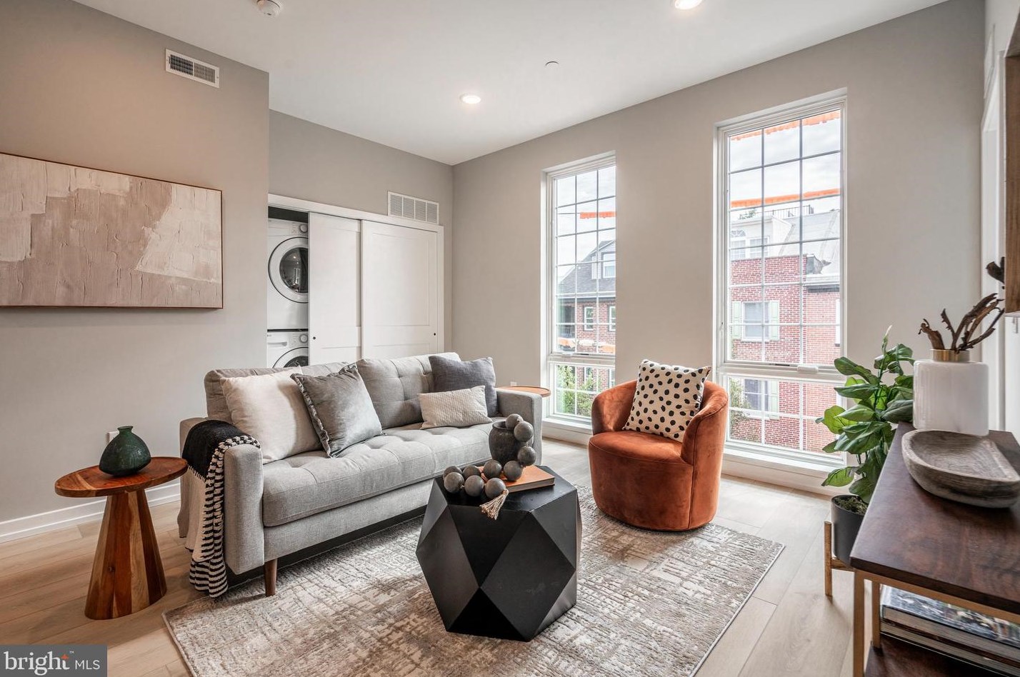 713 S Mildred St #3a, Philadelphia, PA 19147