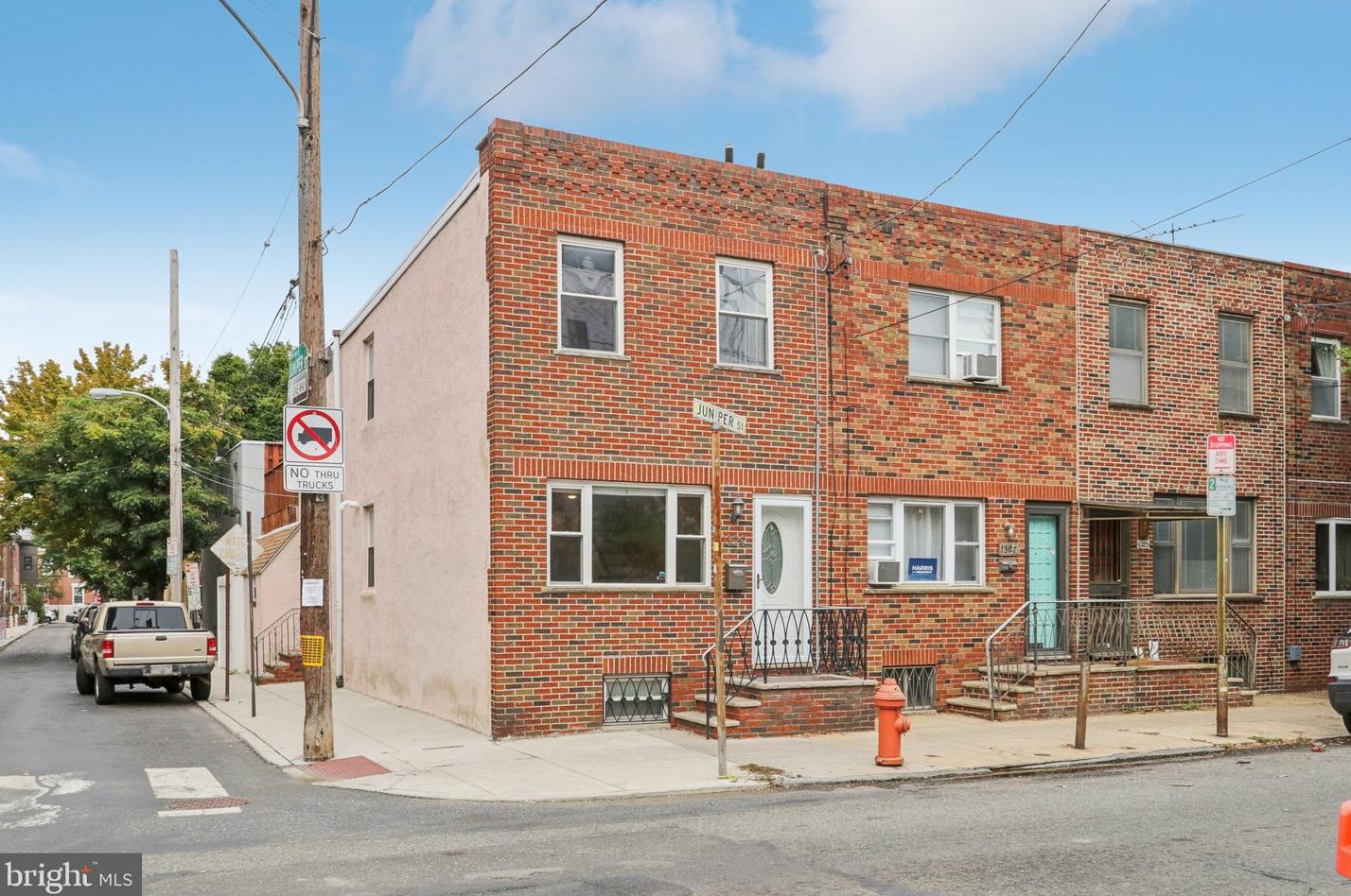 1329 Mifflin St, Philadelphia, PA 19148-2120