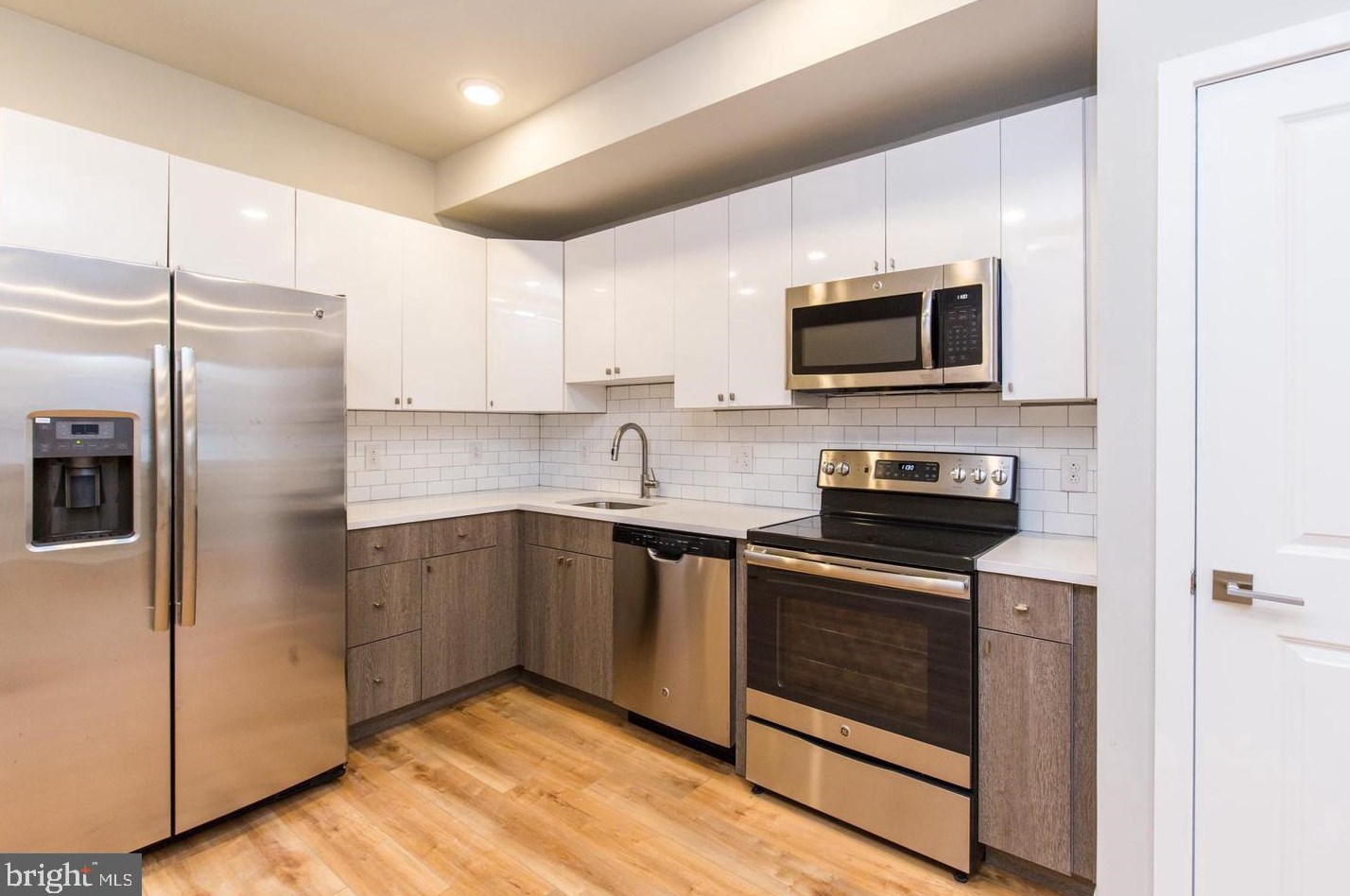 2543 N Front St #2, Philadelphia, PA 19133