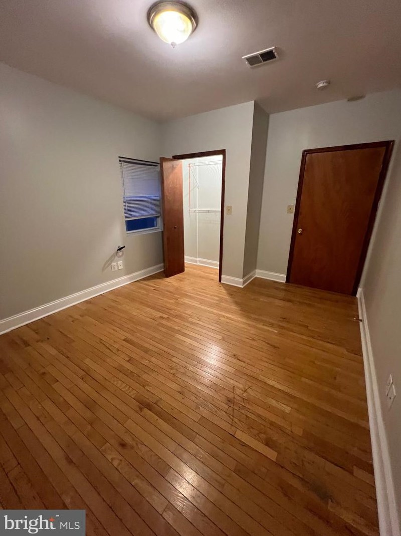 1208 7th St, Philadelphia PA  19147-4840 exterior