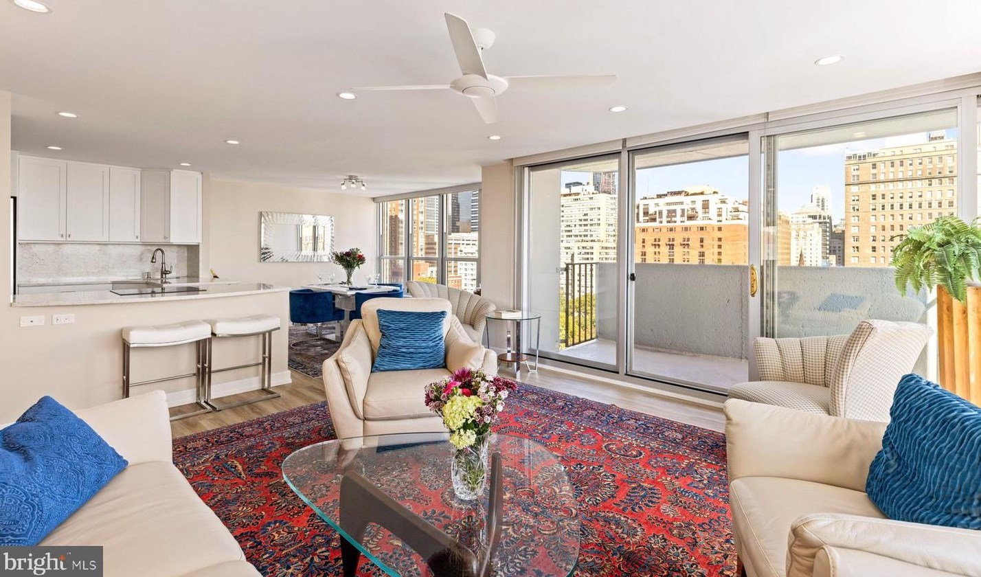 226 Rittenhouse Sq, Philadelphia, PA 19103-5768