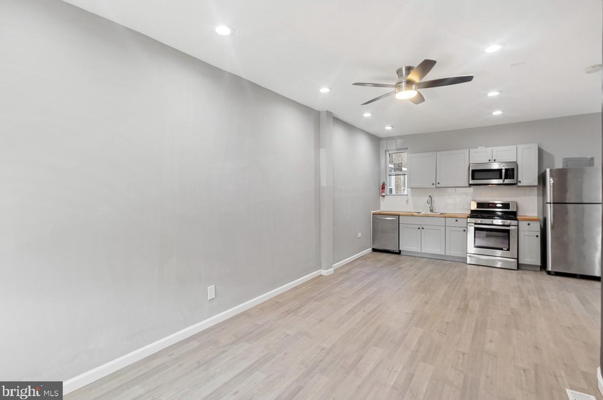 6011 Catharine St #1, Philadelphia, PA 19143