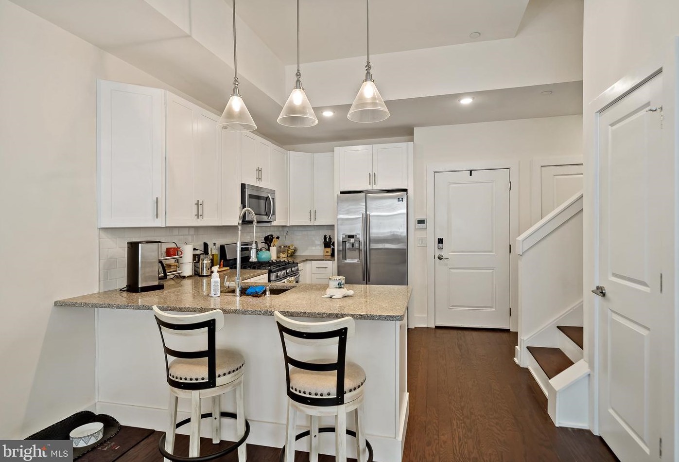 965 Shackamaxon St, Philadelphia, PA 19125-4132