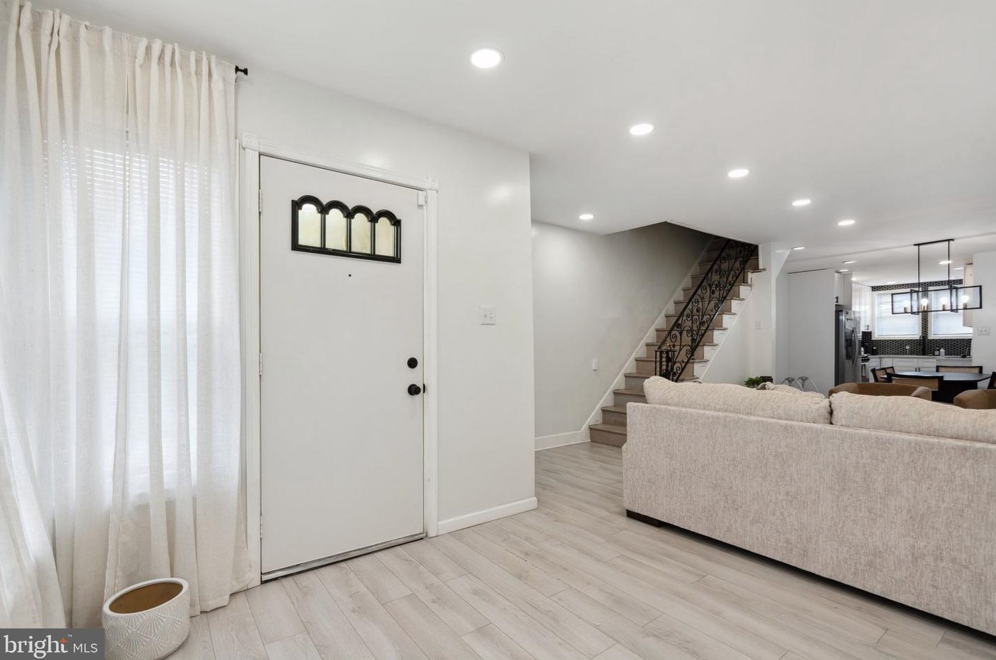 4210 Levick St, Philadelphia, PA 19135-3110