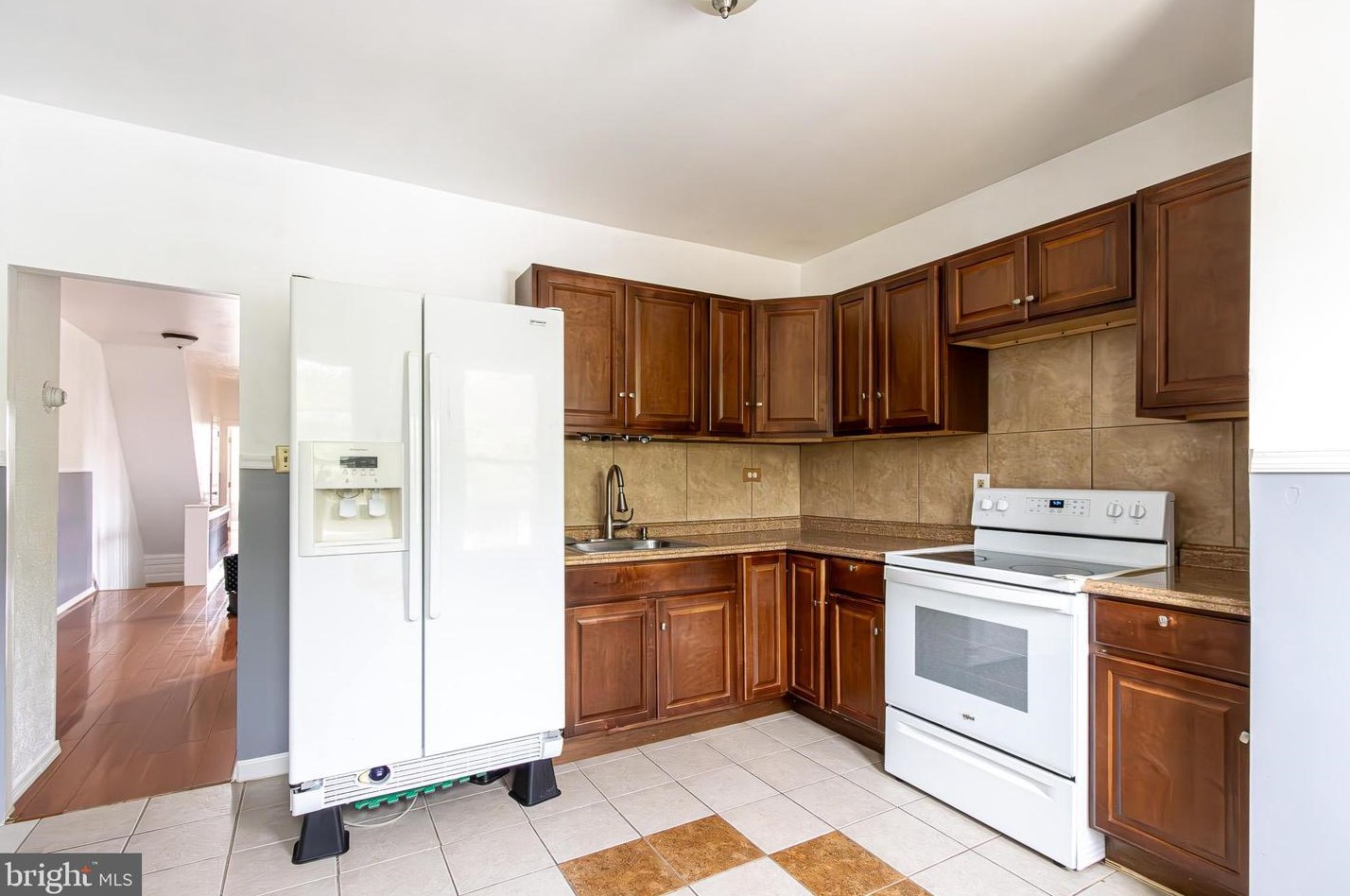 5234 Jackson St #unit 2, Philadelphia, PA 19124