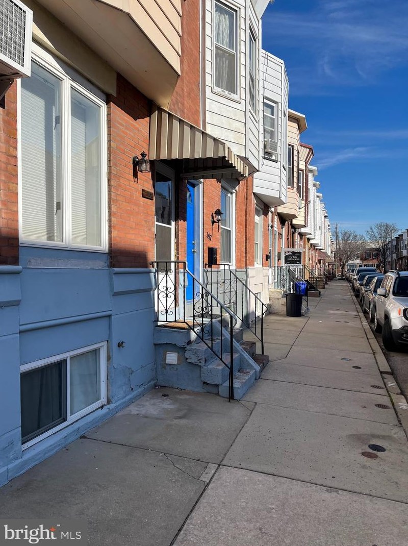 147 Tree St, Philadelphia, PA 19148-3338