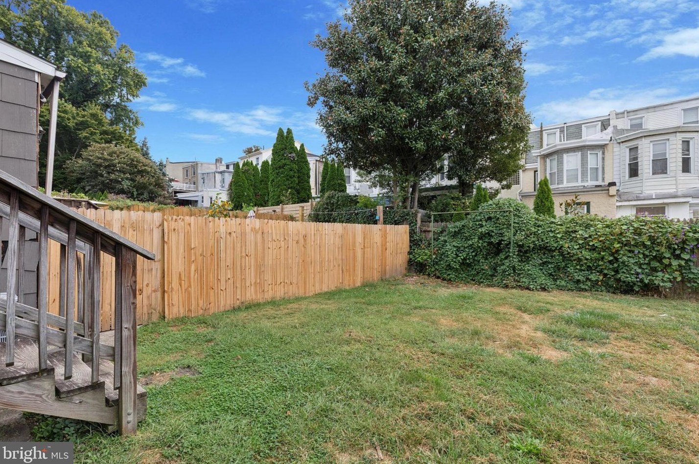 119 Seville St, Philadelphia PA 19127-1811 exterior