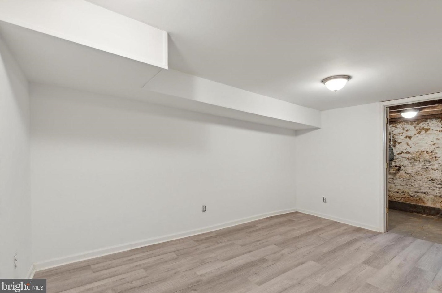 119 Seville St, Philadelphia PA 19127-1811 exterior