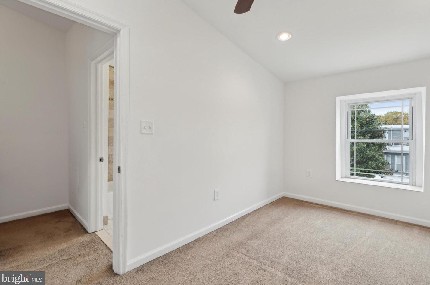 119 Seville St, Philadelphia PA 19127-1811 exterior