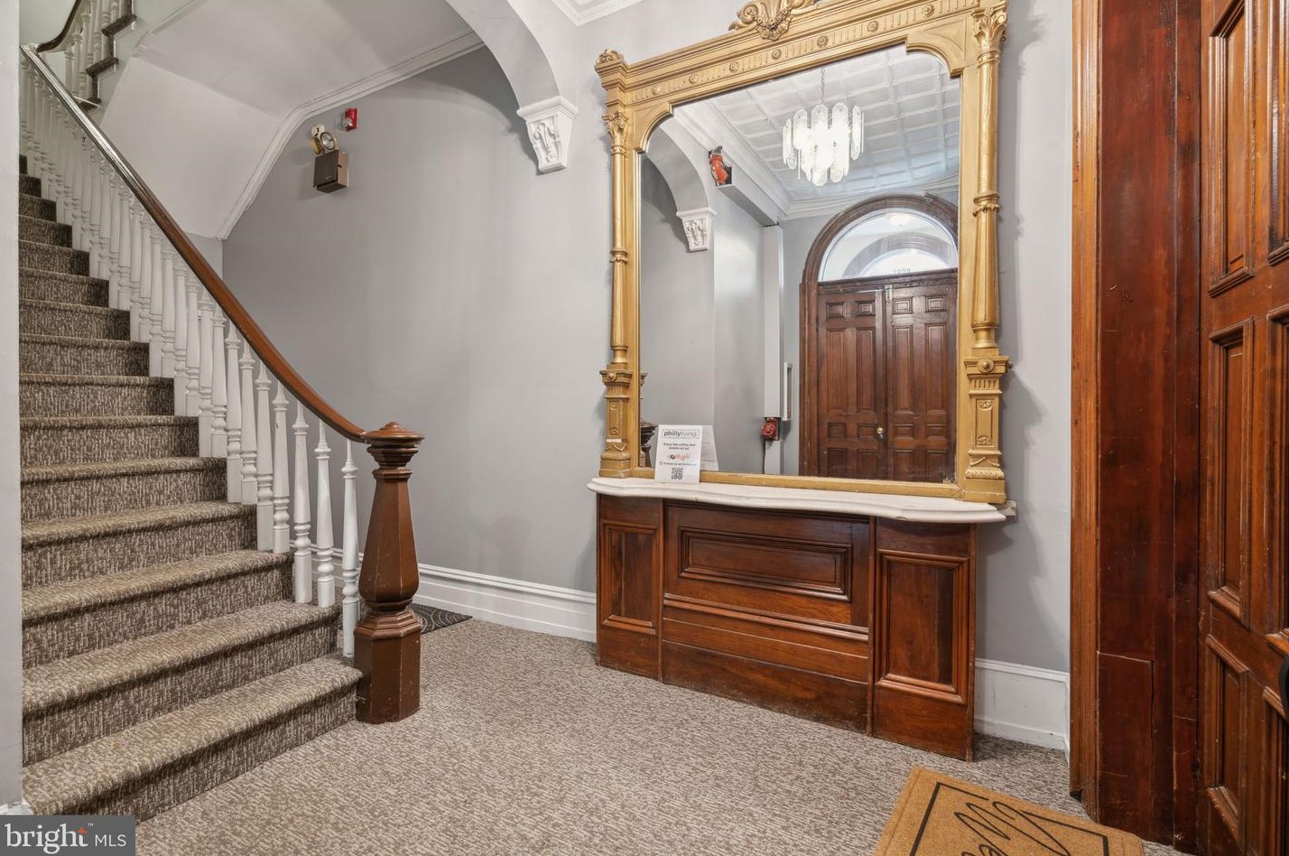 1929 Wallace St, Philadelphia PA 19130-3292 exterior