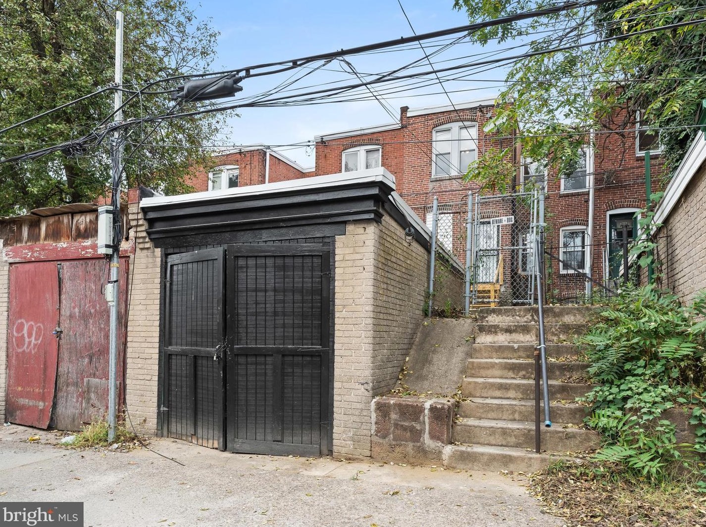 1926 Sparks St, Philadelphia PA 19120-1421 exterior