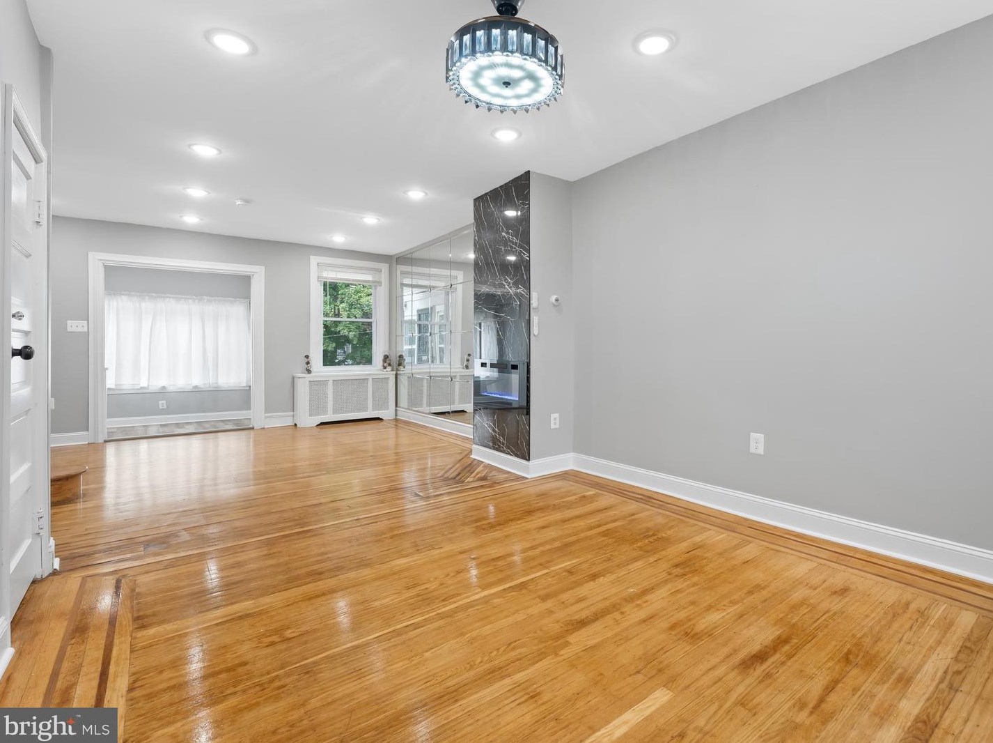 1926 Sparks St, Philadelphia PA 19120-1421 exterior