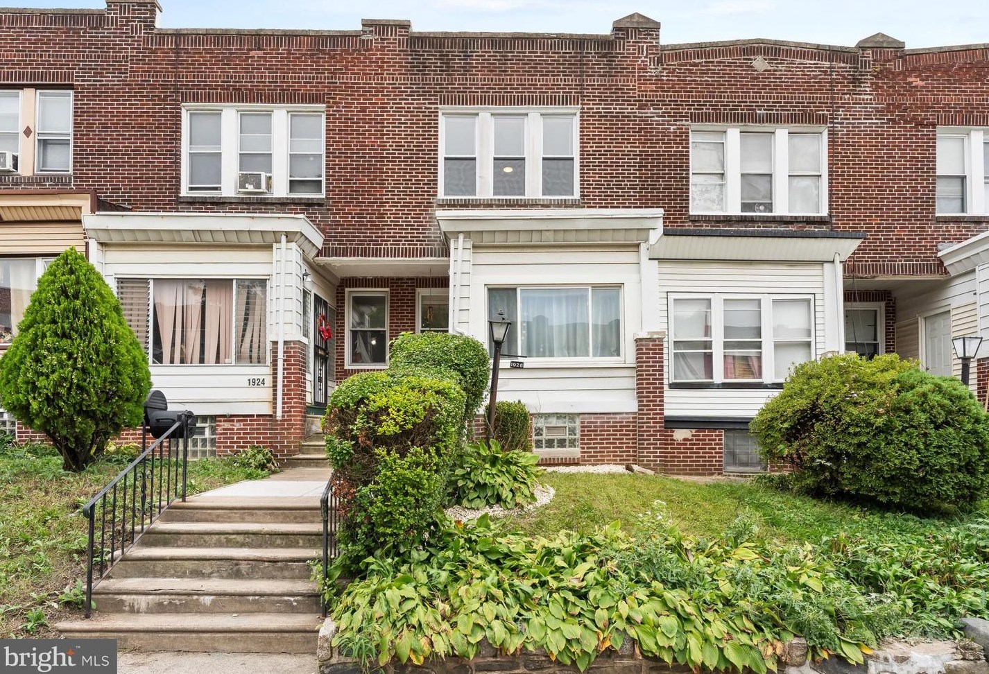 1926 Sparks St, Philadelphia PA 19120-1421 exterior