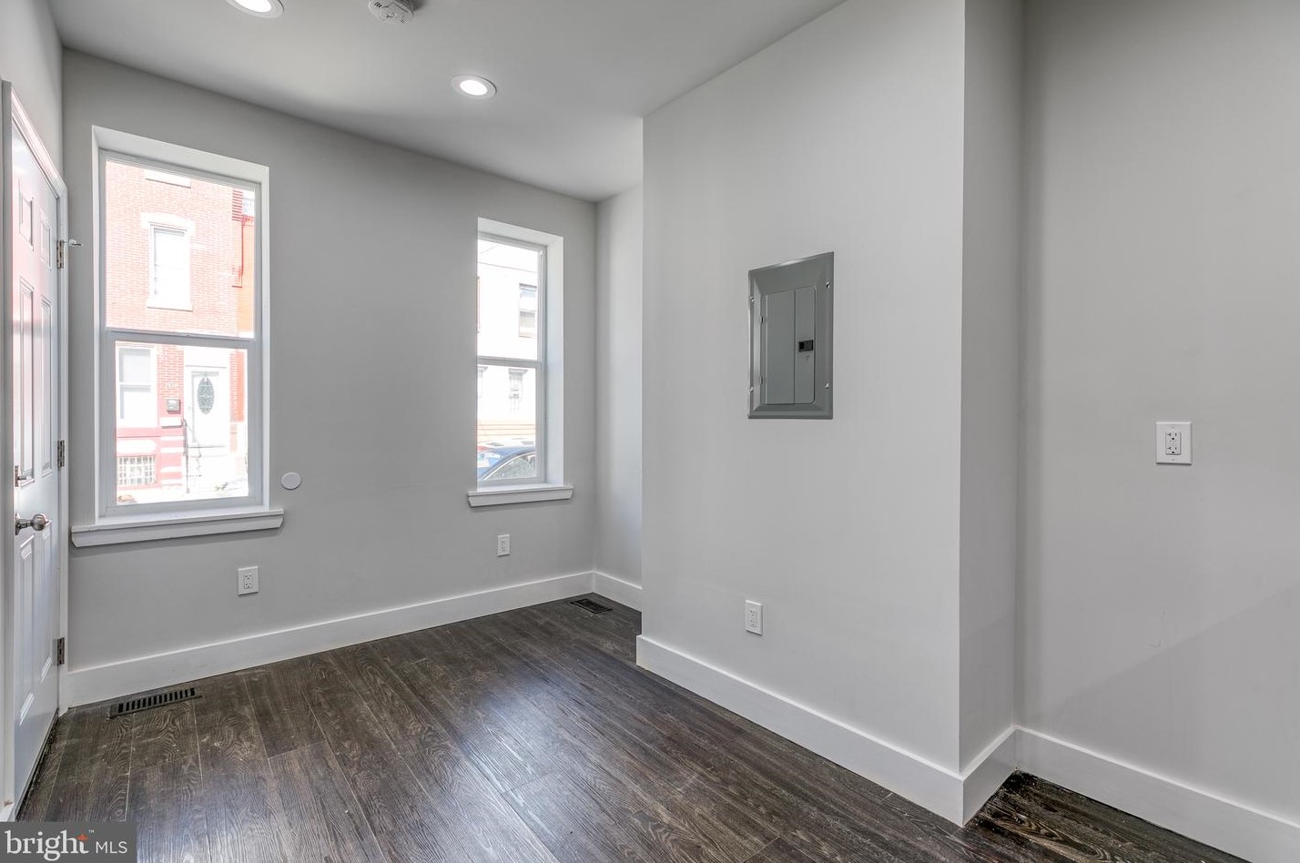 2515 7th St, Philadelphia PA 19148-4601 exterior