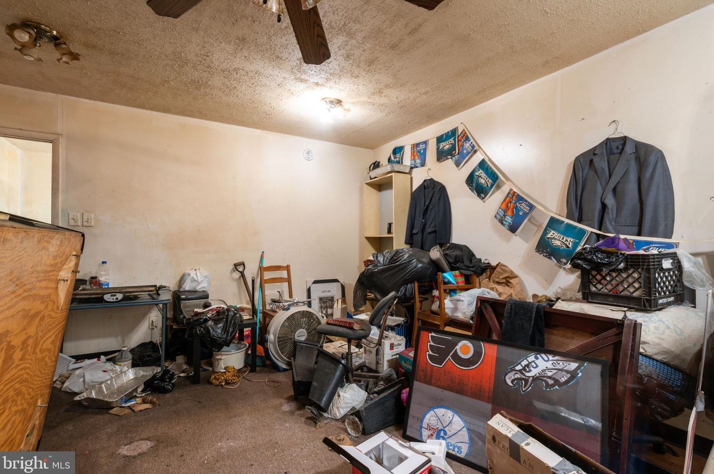 5354 Woodland Ave, Philadelphia PA 19143-5928 exterior