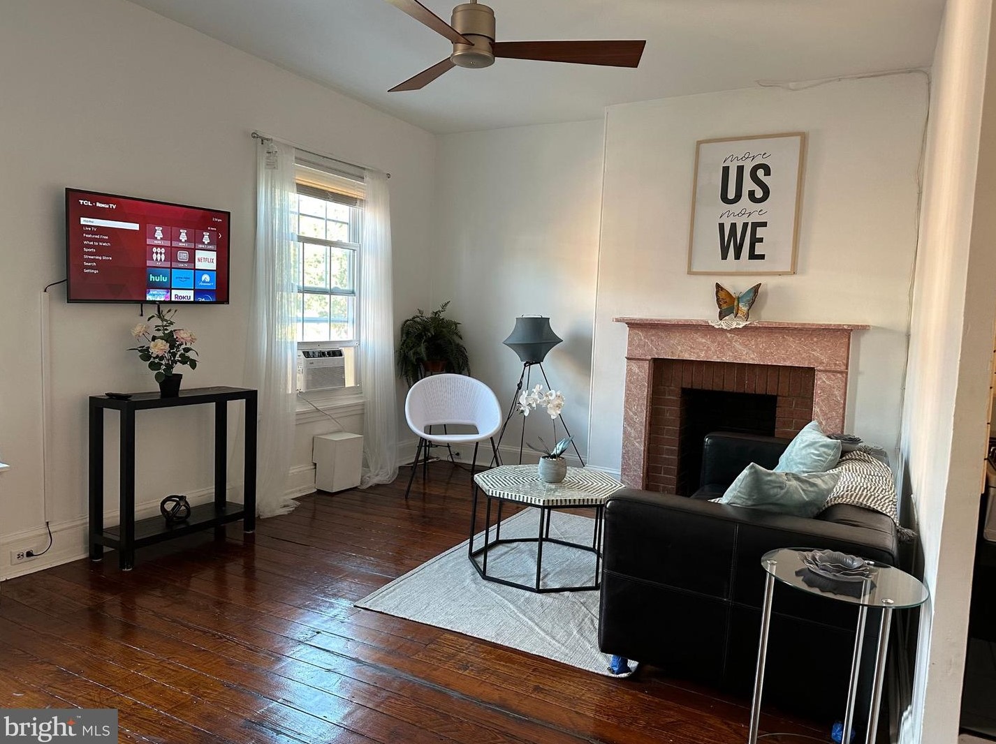 1112 Pine St, Philadelphia, PA 19107-6011