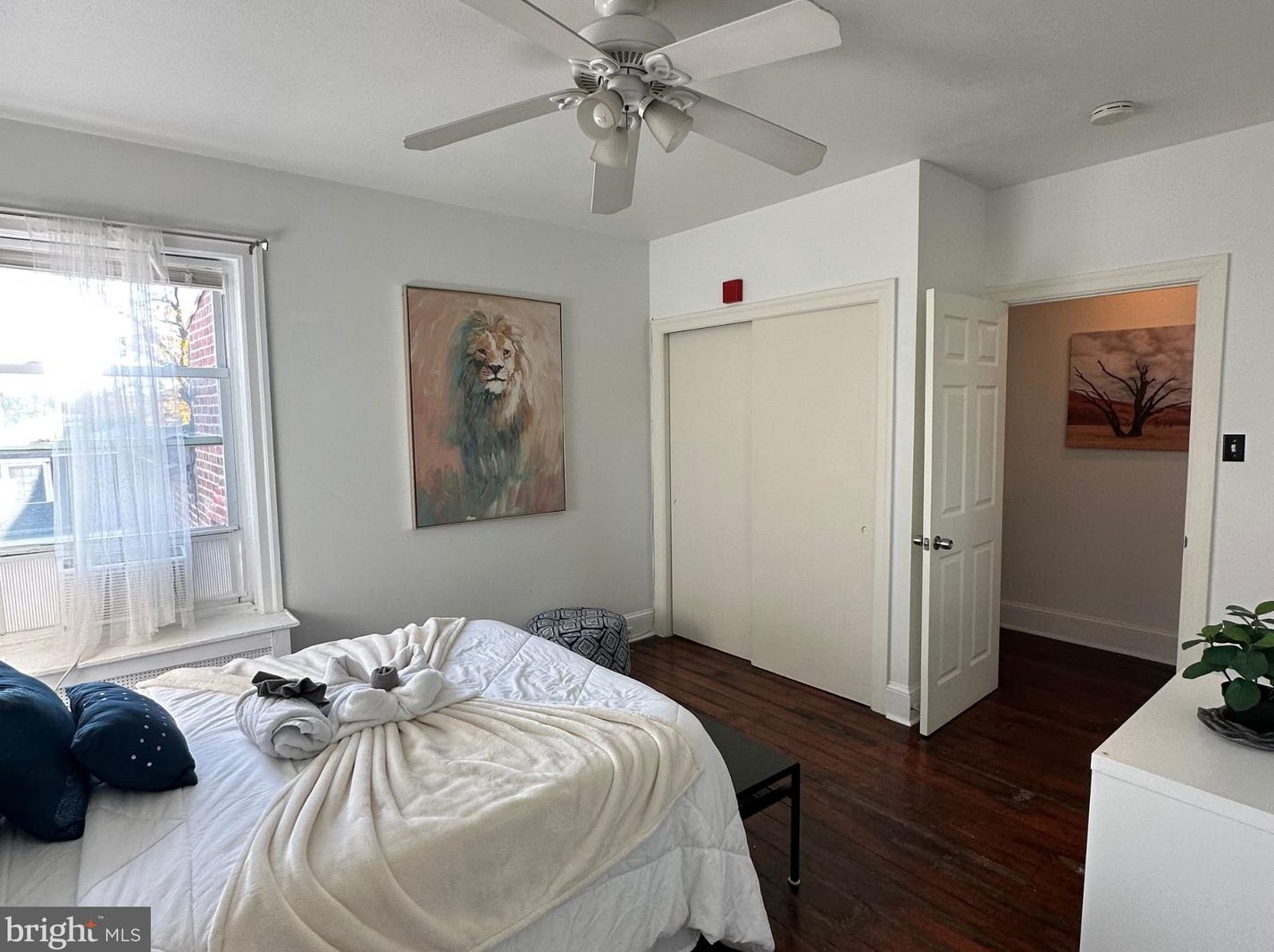 1112 Pine St, Philadelphia PA  19107-6011 exterior