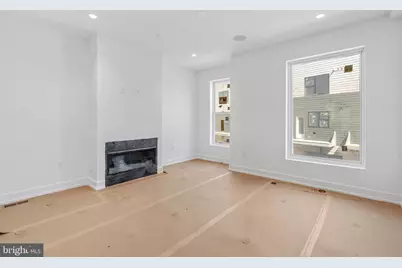 600 Fairmount Avenue #J4, Philadelphia, PA 19123 - Photo 4